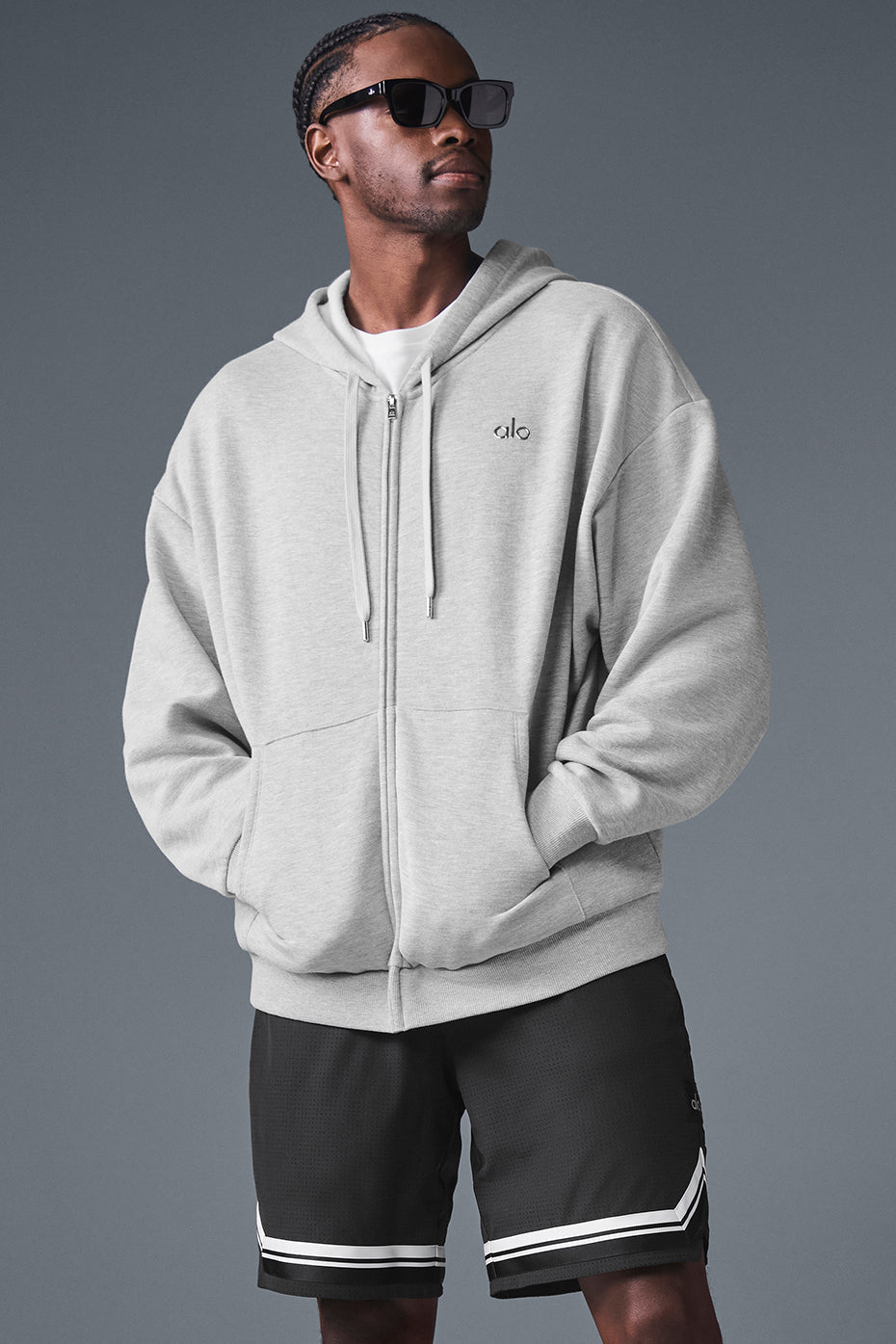 Zippé à Capuche